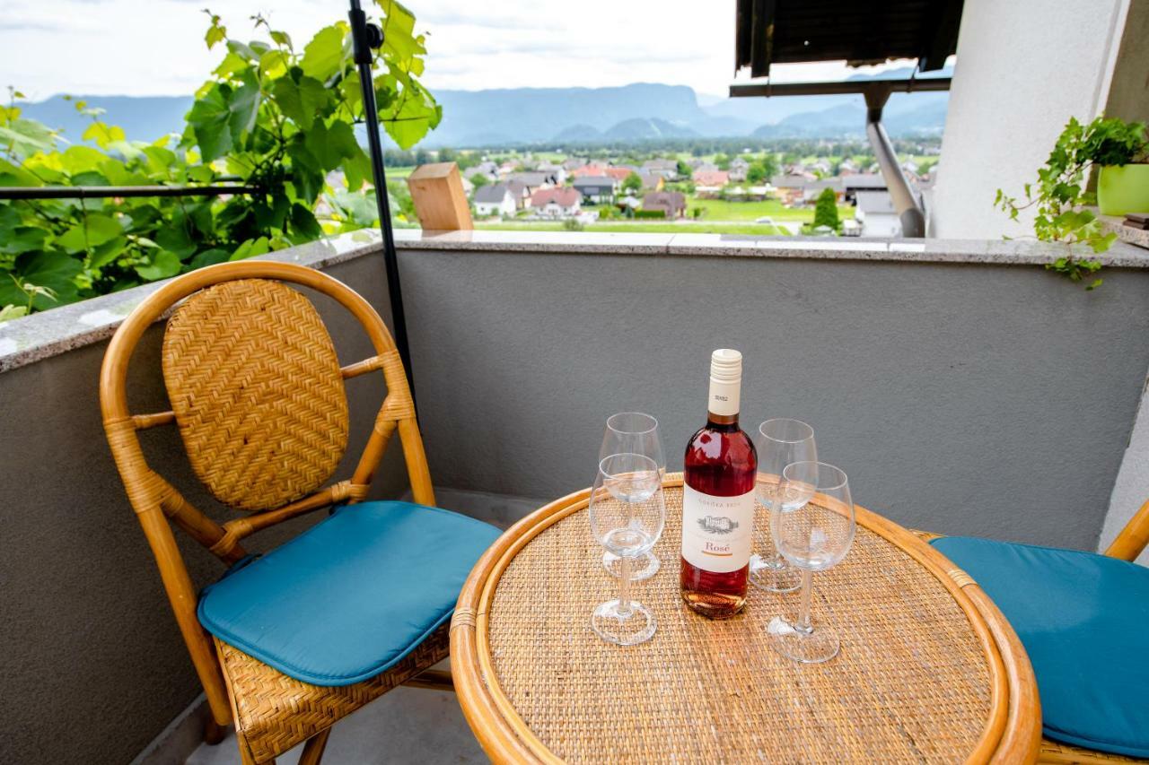 Apartment With View Zirovnica Exteriér fotografie